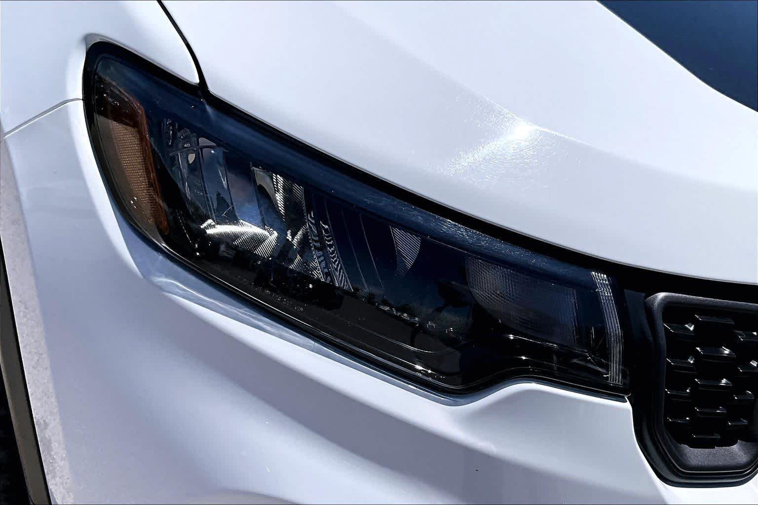 Used 2024 Bright White Clearcoat Jeep Trailhawk image 26