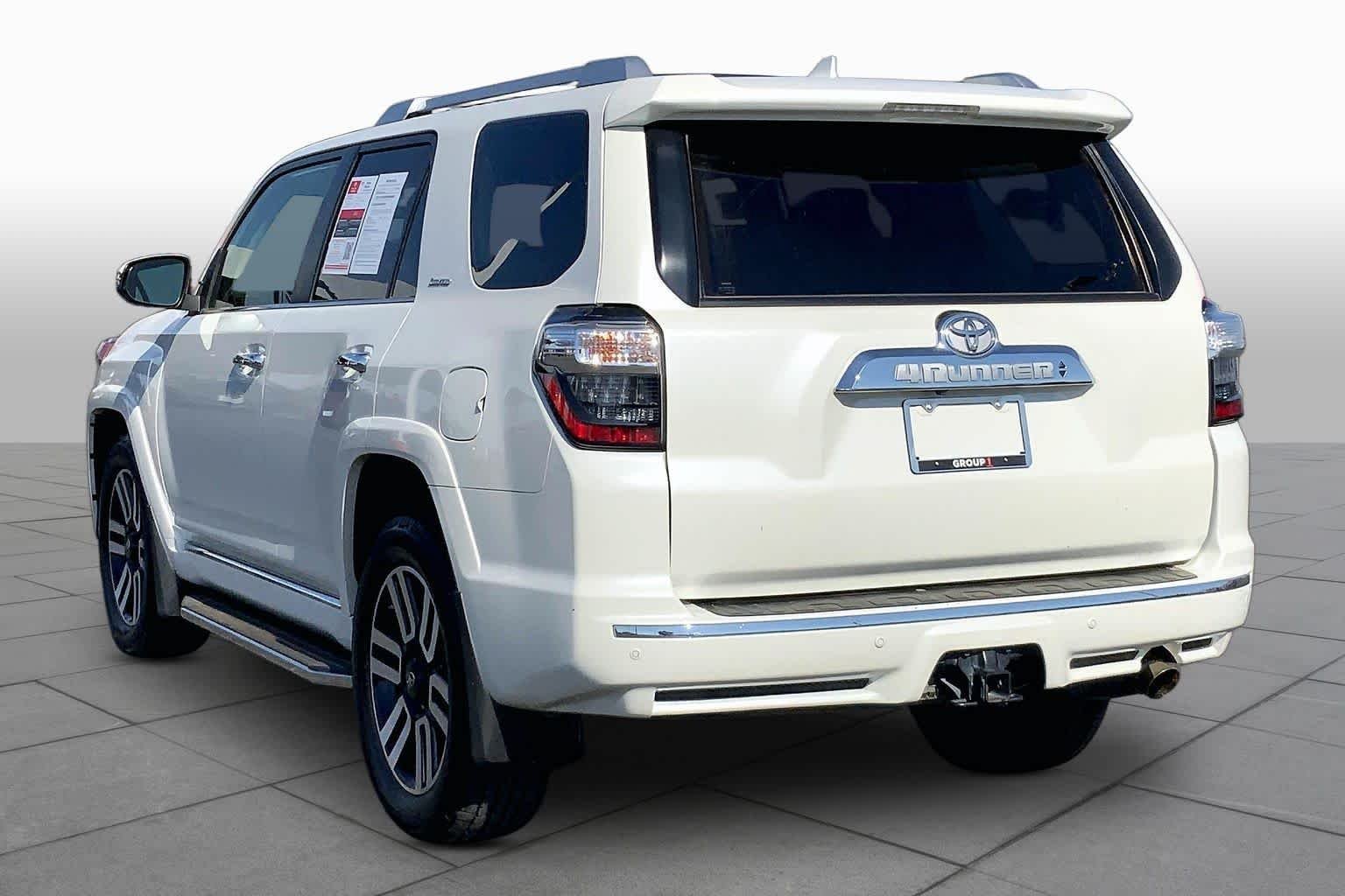 Used 2021 Blizzard Pearl Toyota Limited image 12