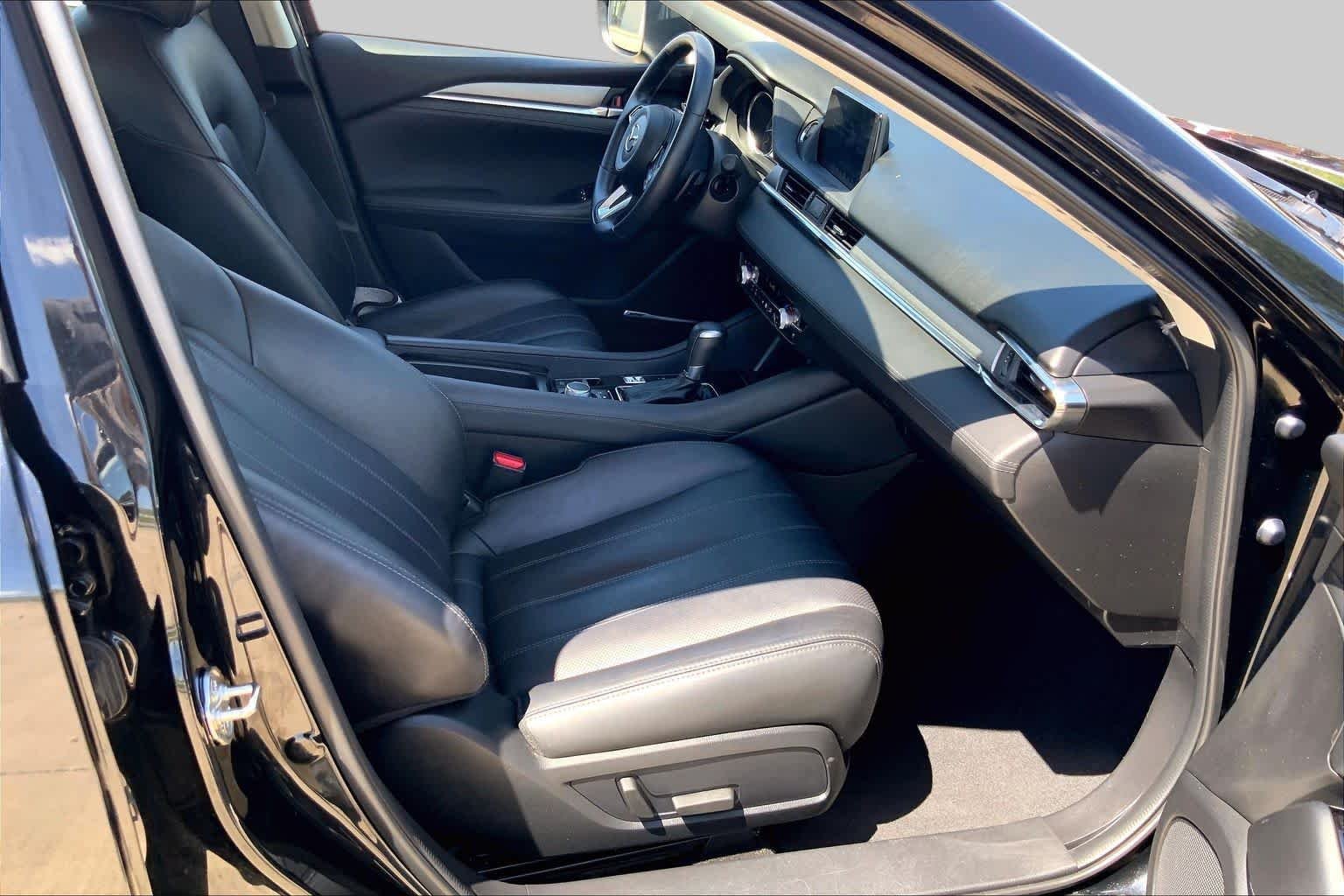 Used 2020 Jet Black Mica Mazda Grand Touring Reserve image 9