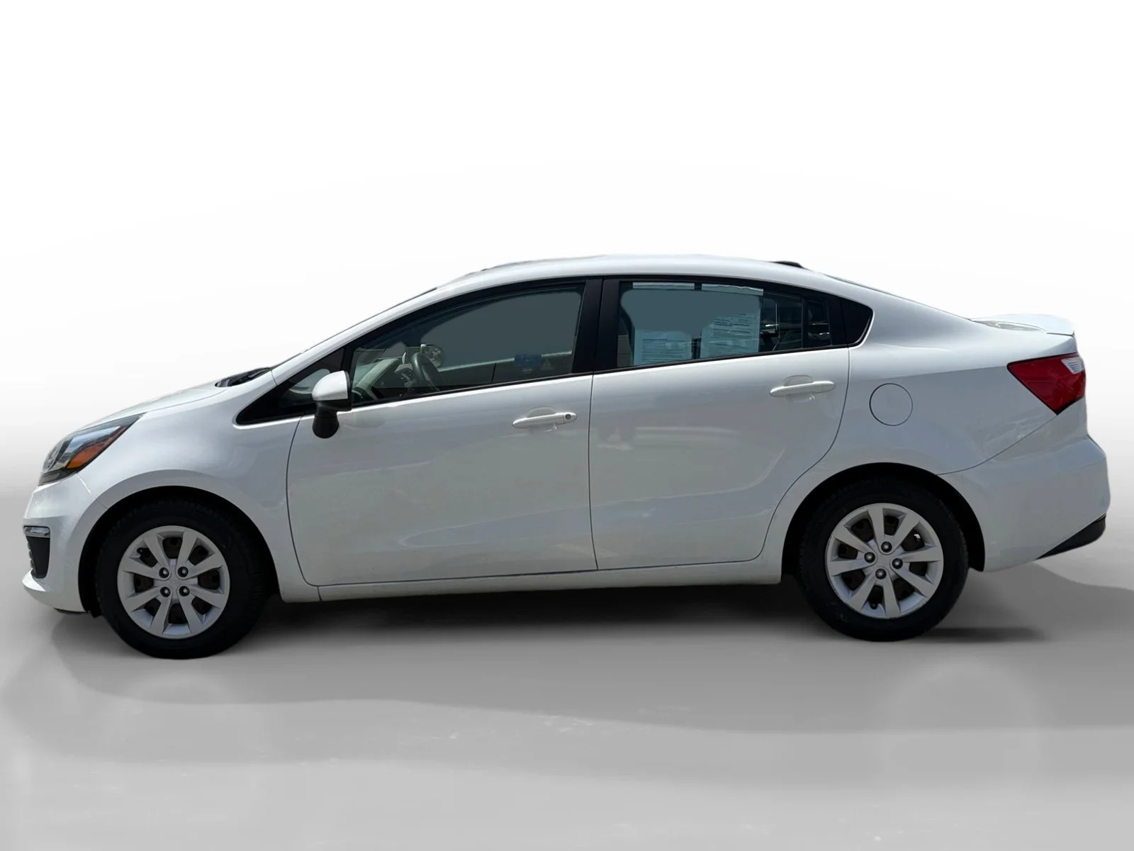 Used 2016 Kia Rio EX with VIN KNADN4A39G6586821 for sale in Modesto, CA