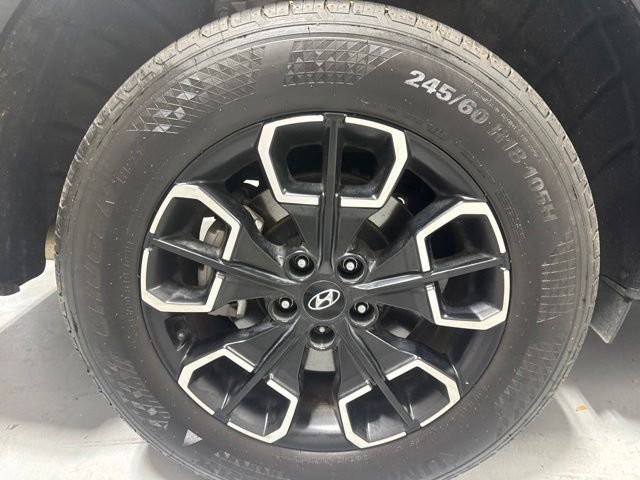 Used 2024 Green Hyundai SEL image 6