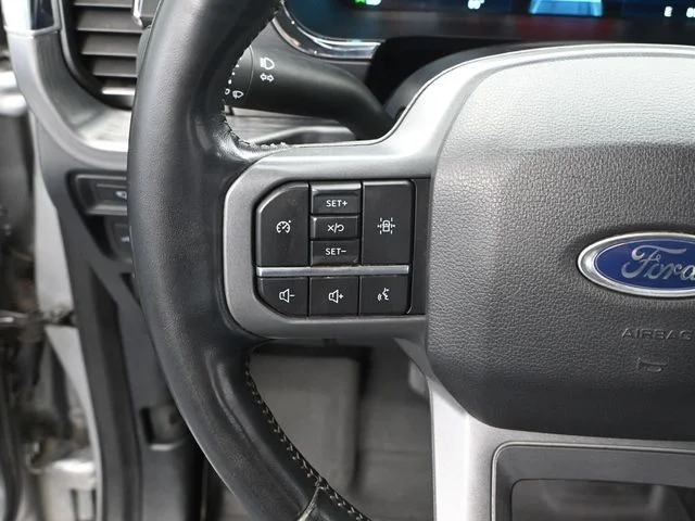 Used 2022 Silver Ford Lariat image 30
