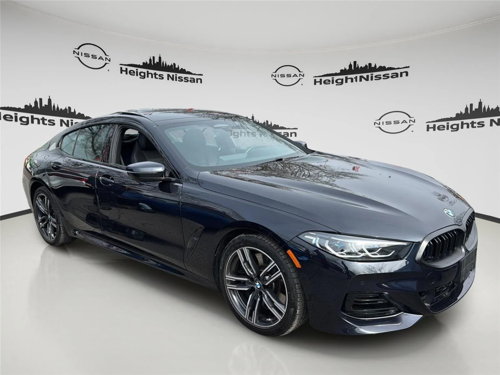 2023 BMW 8 Series 840i - Photo 5