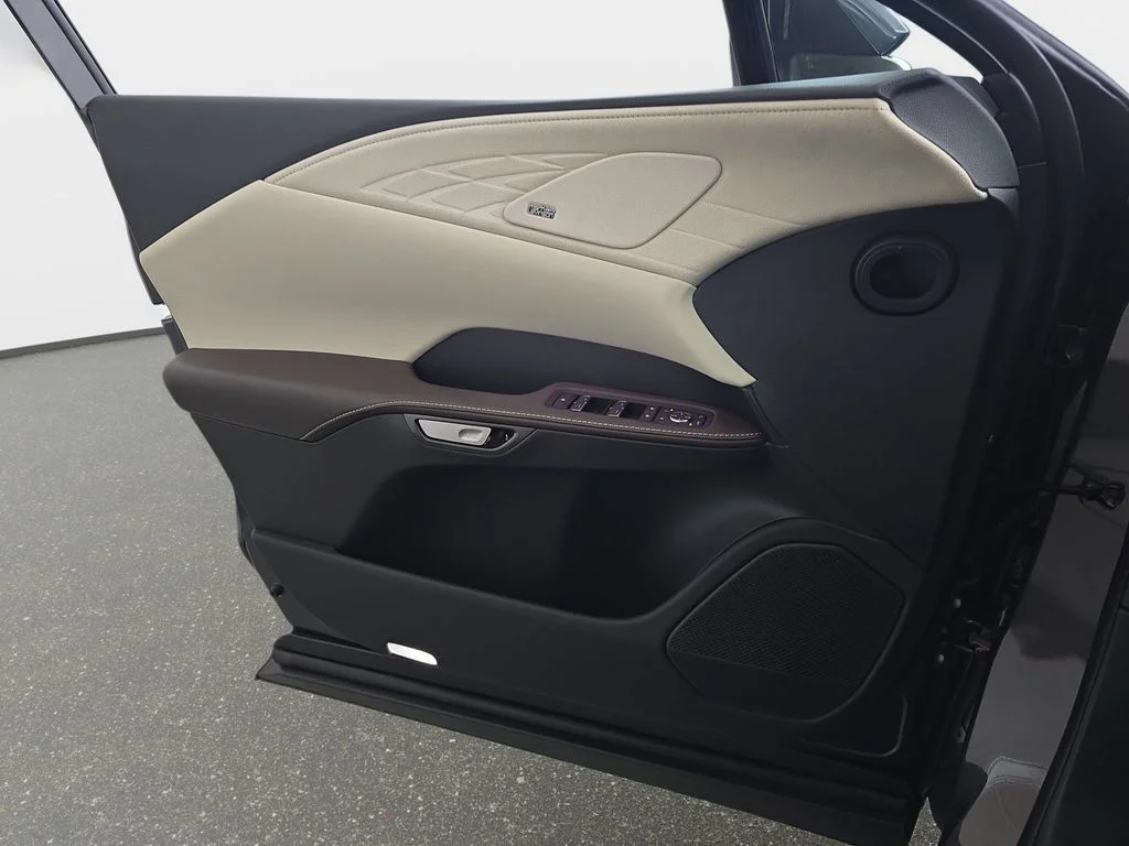 New 2026 Cloudburst Gray Lexus LUXURY image 25