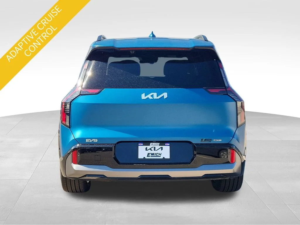 Certified Used 2024 Blue Kia GT-Line image 3