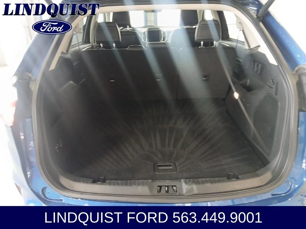 2024 Ford Edge Titanium - Photo 19