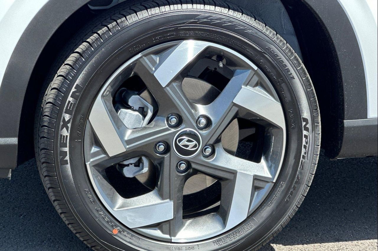 New 2026 White Hyundai SEL image 23