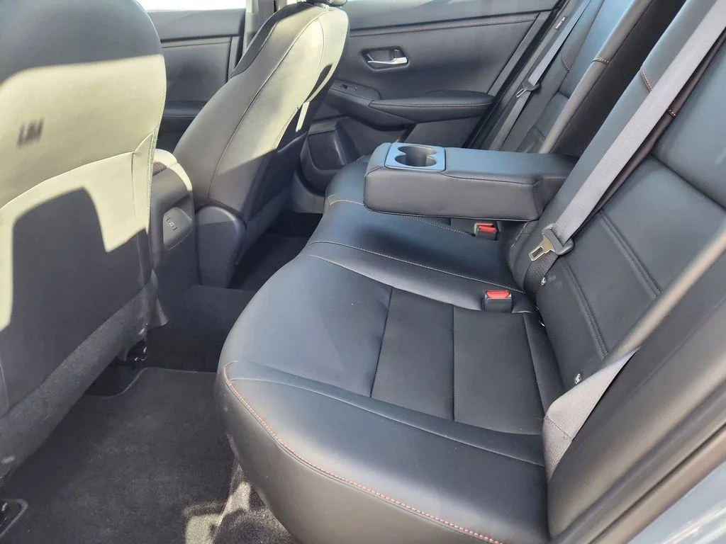 2025 Nissan Sentra SR - Photo 14