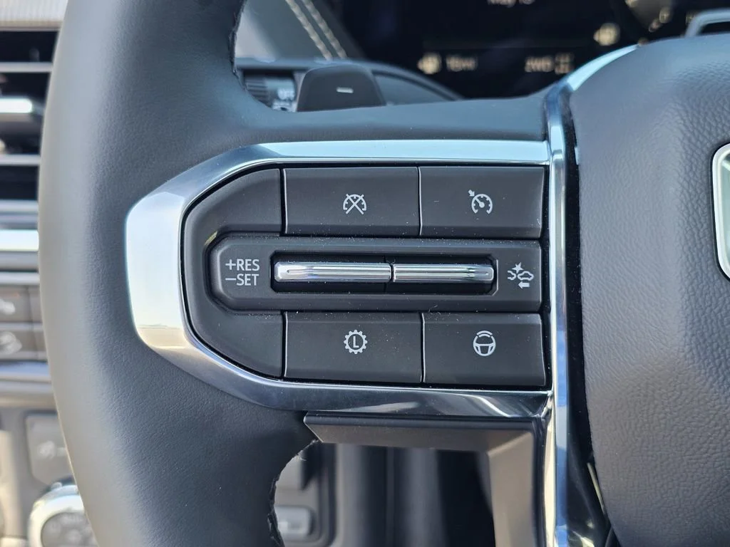 New 2026 Summit White GMC Elevation image 20