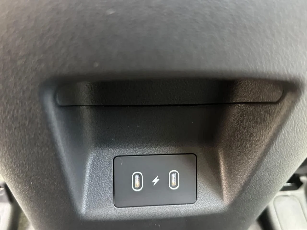 New 2026 White Hyundai SE AWD image 19