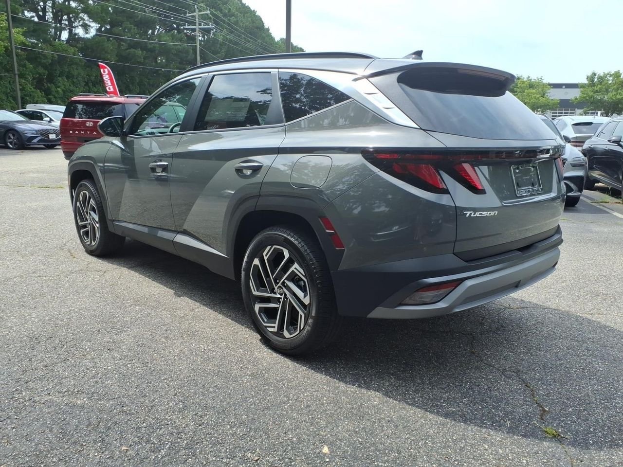New 2026 Hampton Gray Hyundai SEL Plus AWD image 9