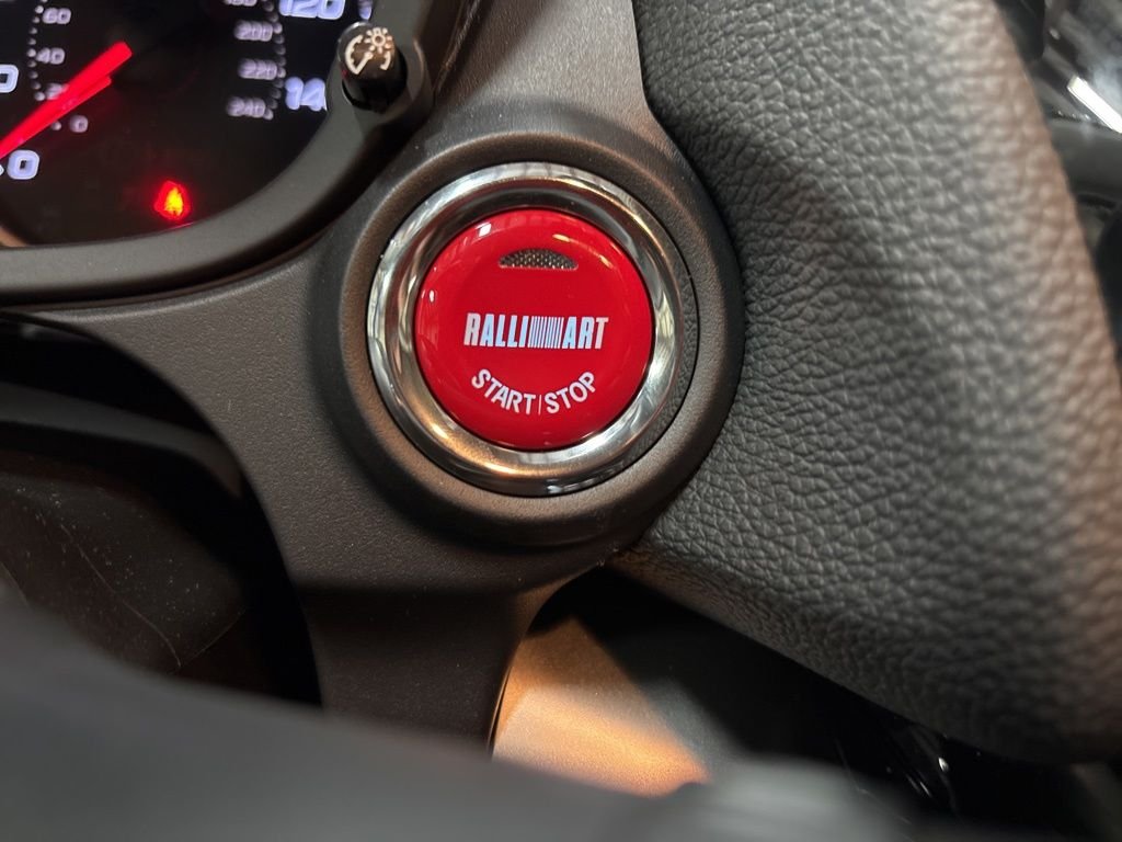 Used 2024 White Mitsubishi Ralliart image 30
