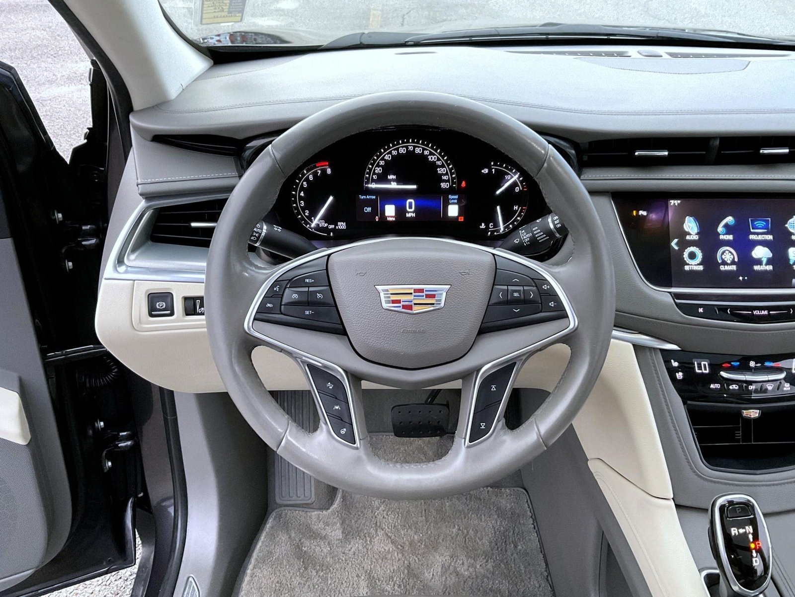 2017 Cadillac XT5 Premium Luxury - Photo 11