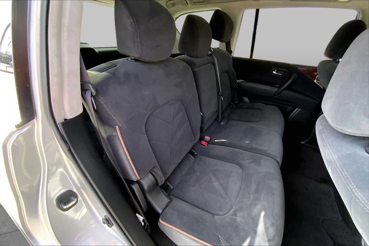 Used 2019 Brilliant Silver Metallic Nissan SV image 19