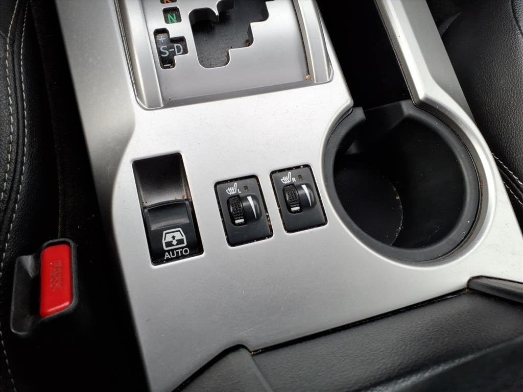 Used 2015 Magnetic Gray Metallic Toyota SR5 Premium image 23