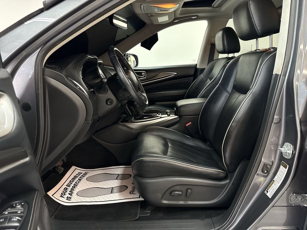 Used 2016 Graphite Shadow INFINITI Base image 12