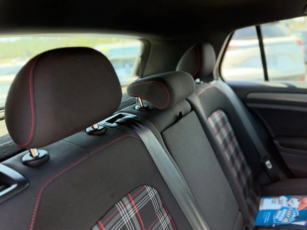 Used 2019 Black Volkswagen 2.0T S image 17