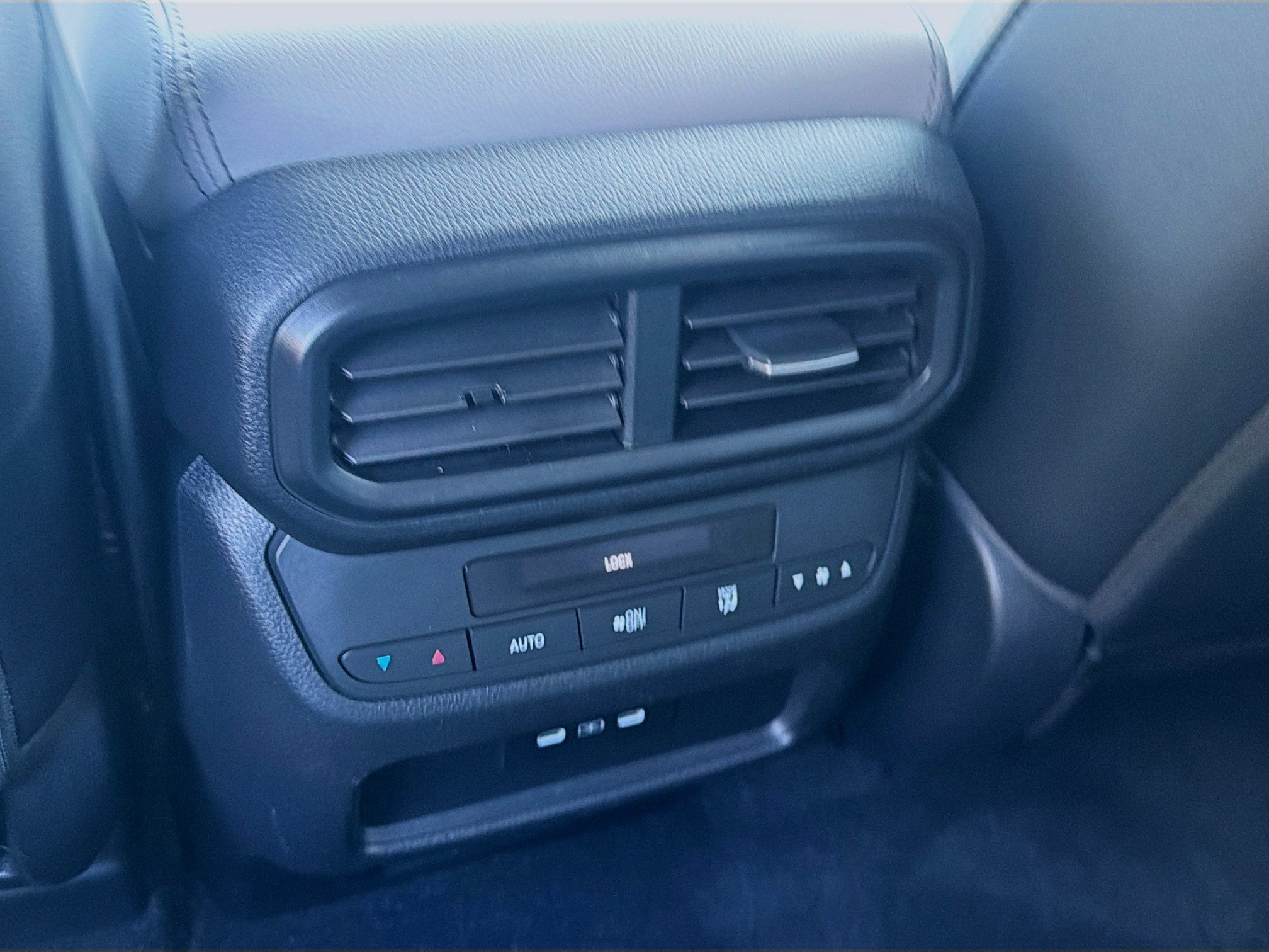 2025 Honda Pilot EX-L - Photo 22