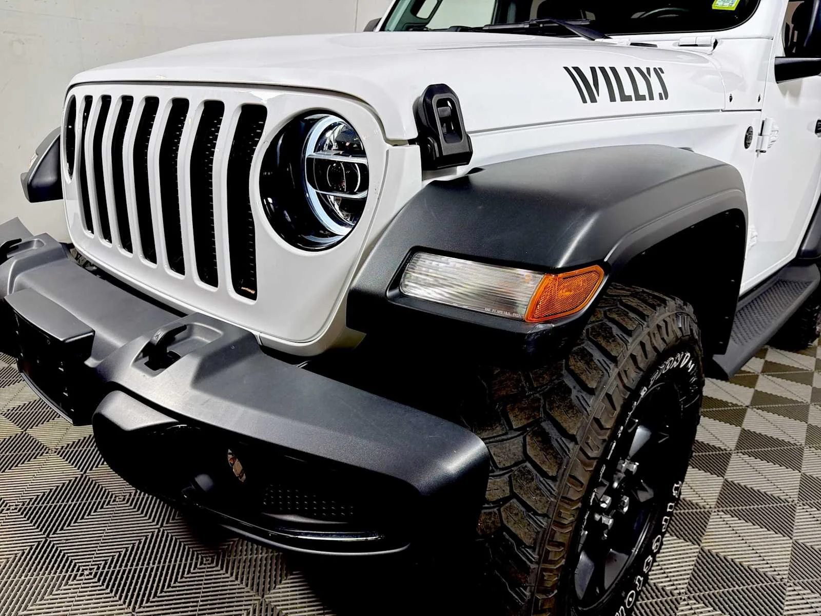 Used 2021 Bright White Clearcoat Jeep Willys image 25
