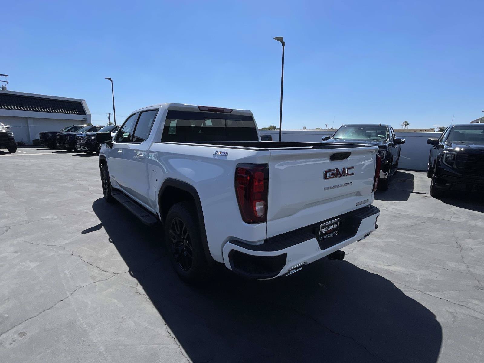 2026 GMC Sierra 1500 Elevation - Photo 7