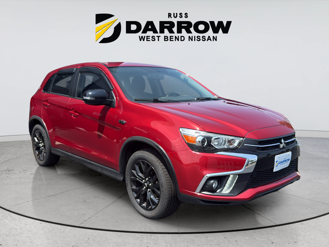 Used 2019 Red Mitsubishi 2.0 LE image 7