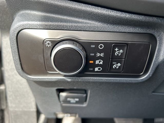 New 2025 Gray Ford Base image 22