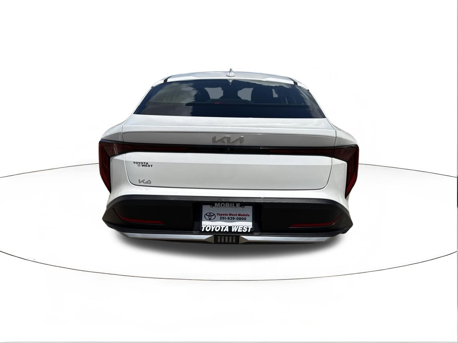 2025 Kia K4 LXS - Photo 4