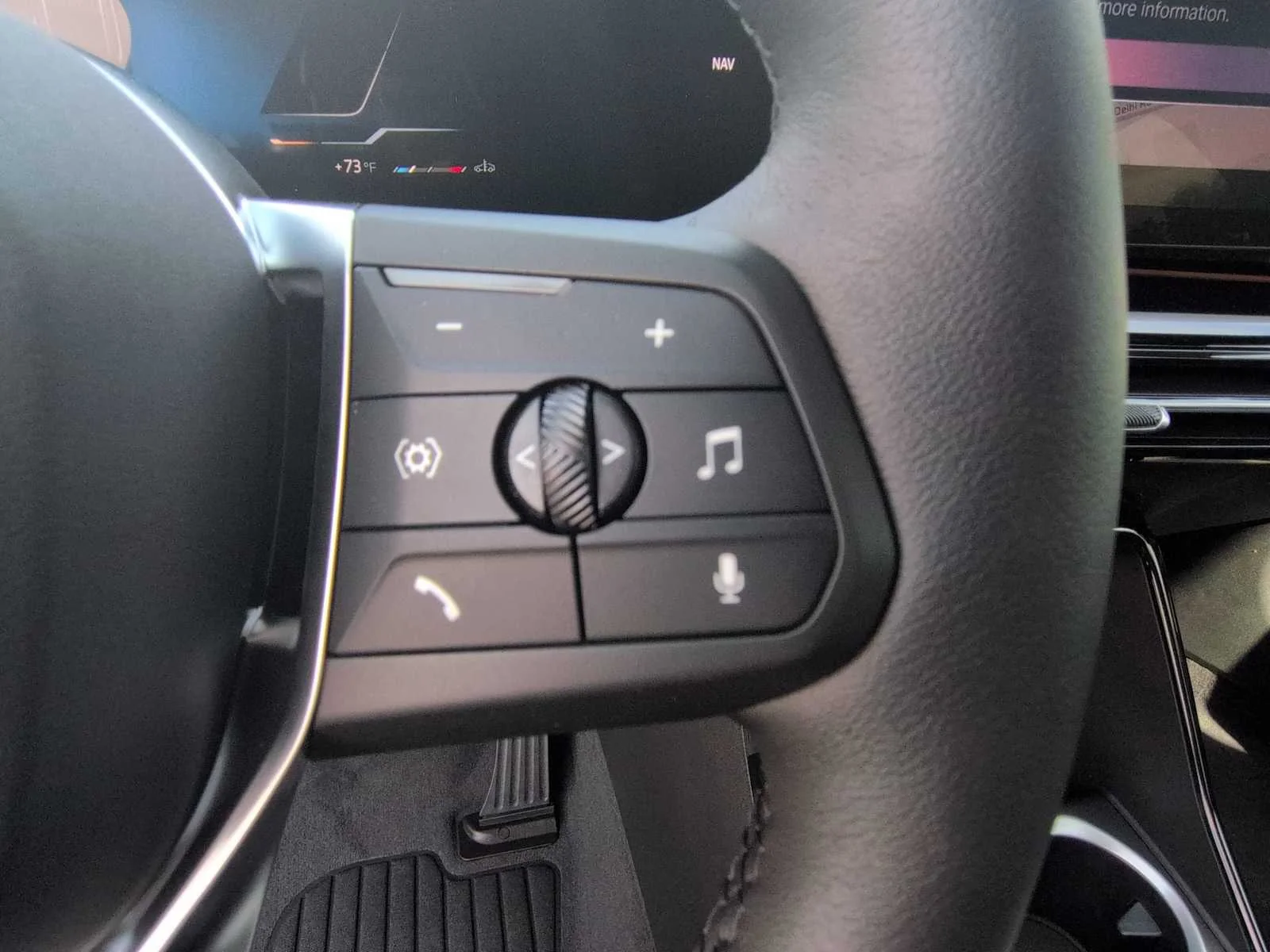 Used 2026 Black Sapphire Metallic BMW xDrive28i image 26