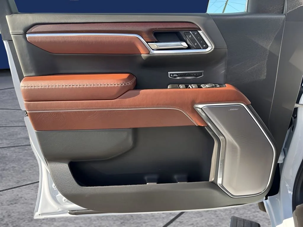 New 2026 Glacier White Tricoat GMC Denali Ultimate image 30