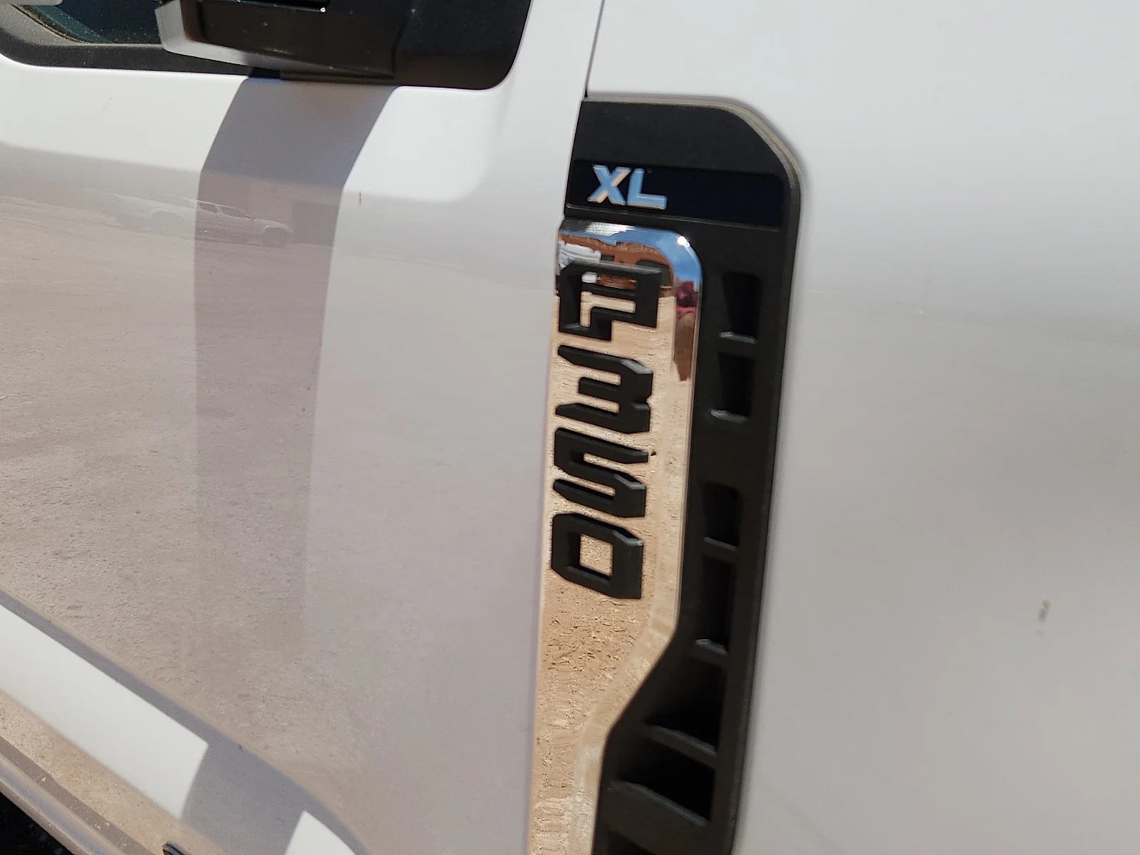 New 2026 Oxford White Ford F-350® XL image 10