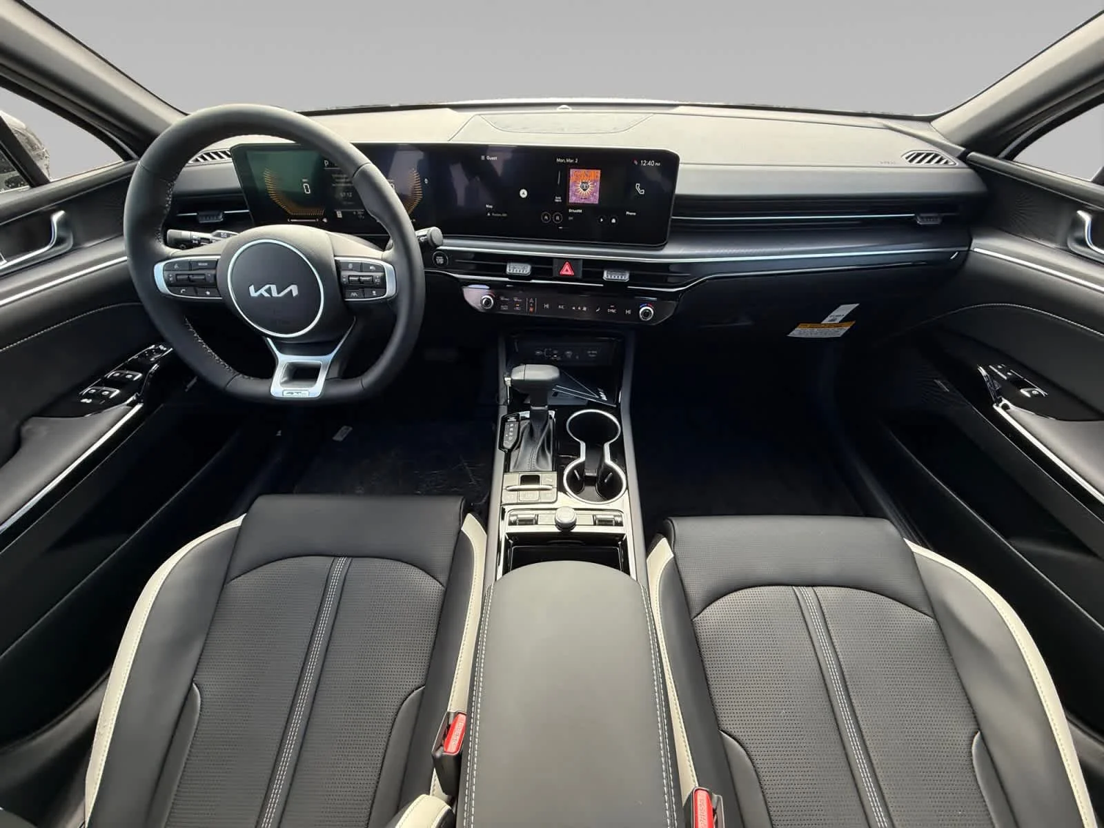 New 2026 Snow White Pearl Kia GT-Line image 10