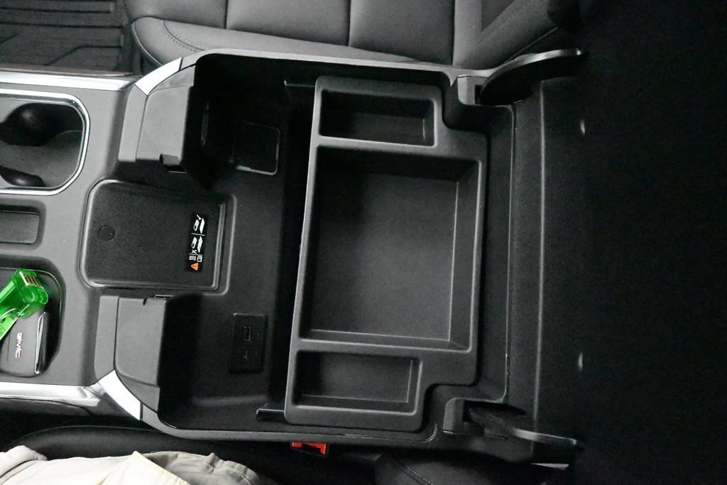 2026 GMC Sierra 1500 SLT - Photo 20