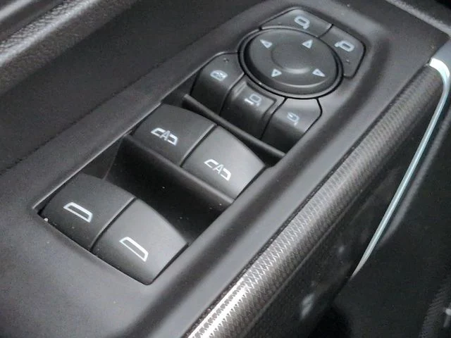 Certified Used 2020 Onyx Black GMC AT4 image 23