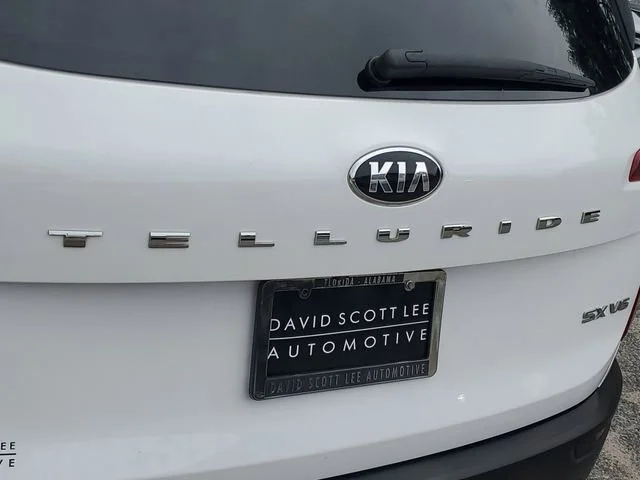 Used 2021 White Kia SX image 28
