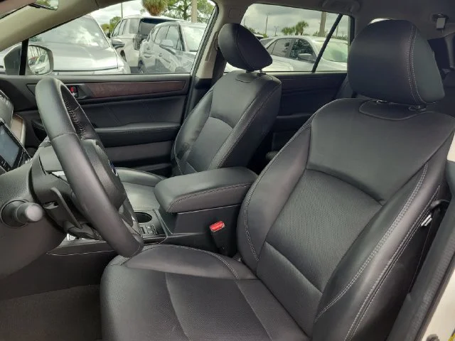 2019 Subaru Outback Limited - Photo 21