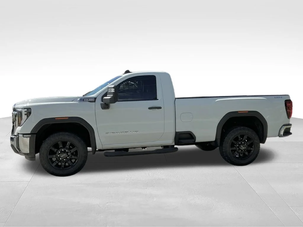 Used 2025 White GMC Pro image 3