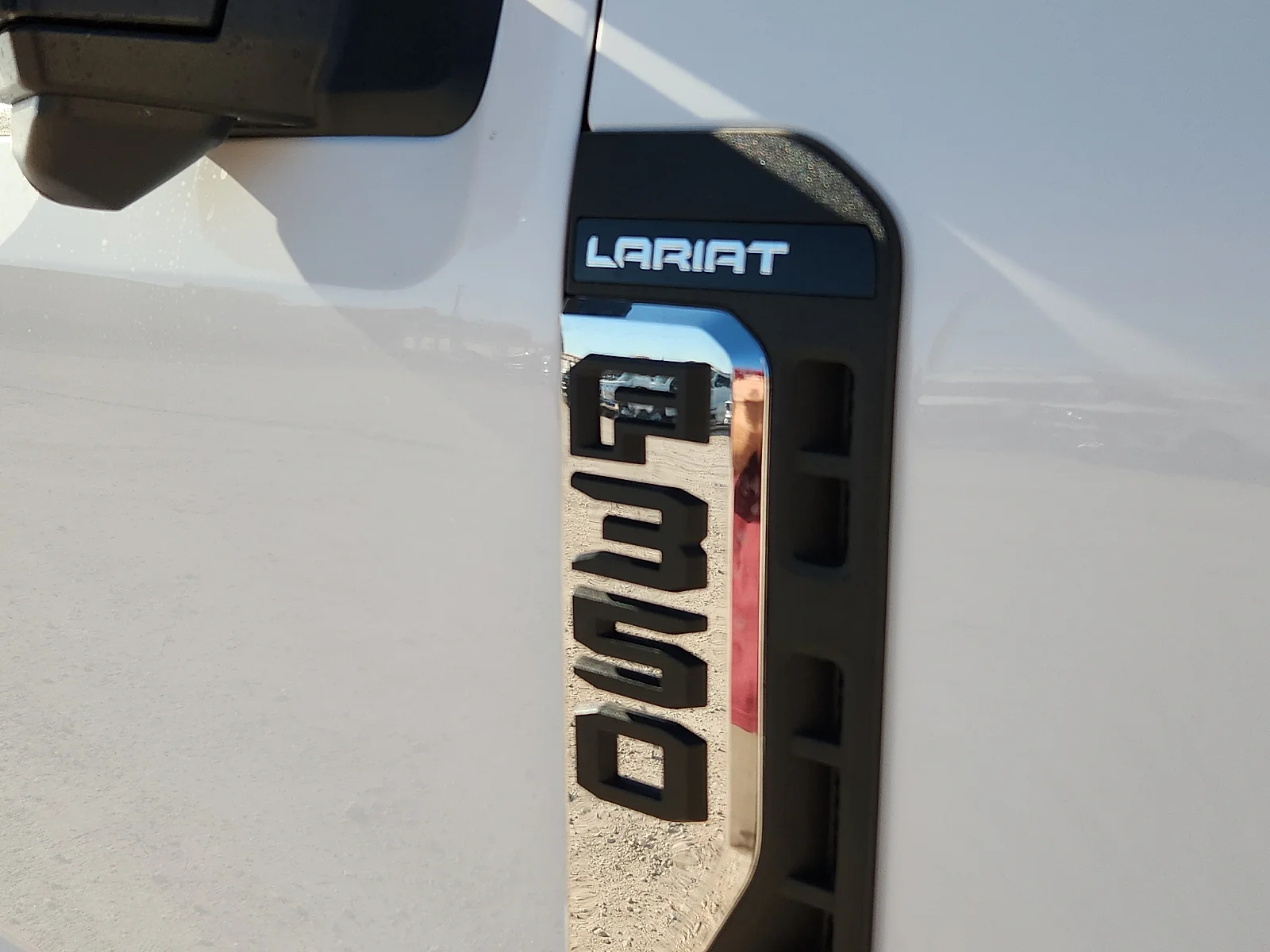 New 2026 Oxford White Ford Lariat image 10
