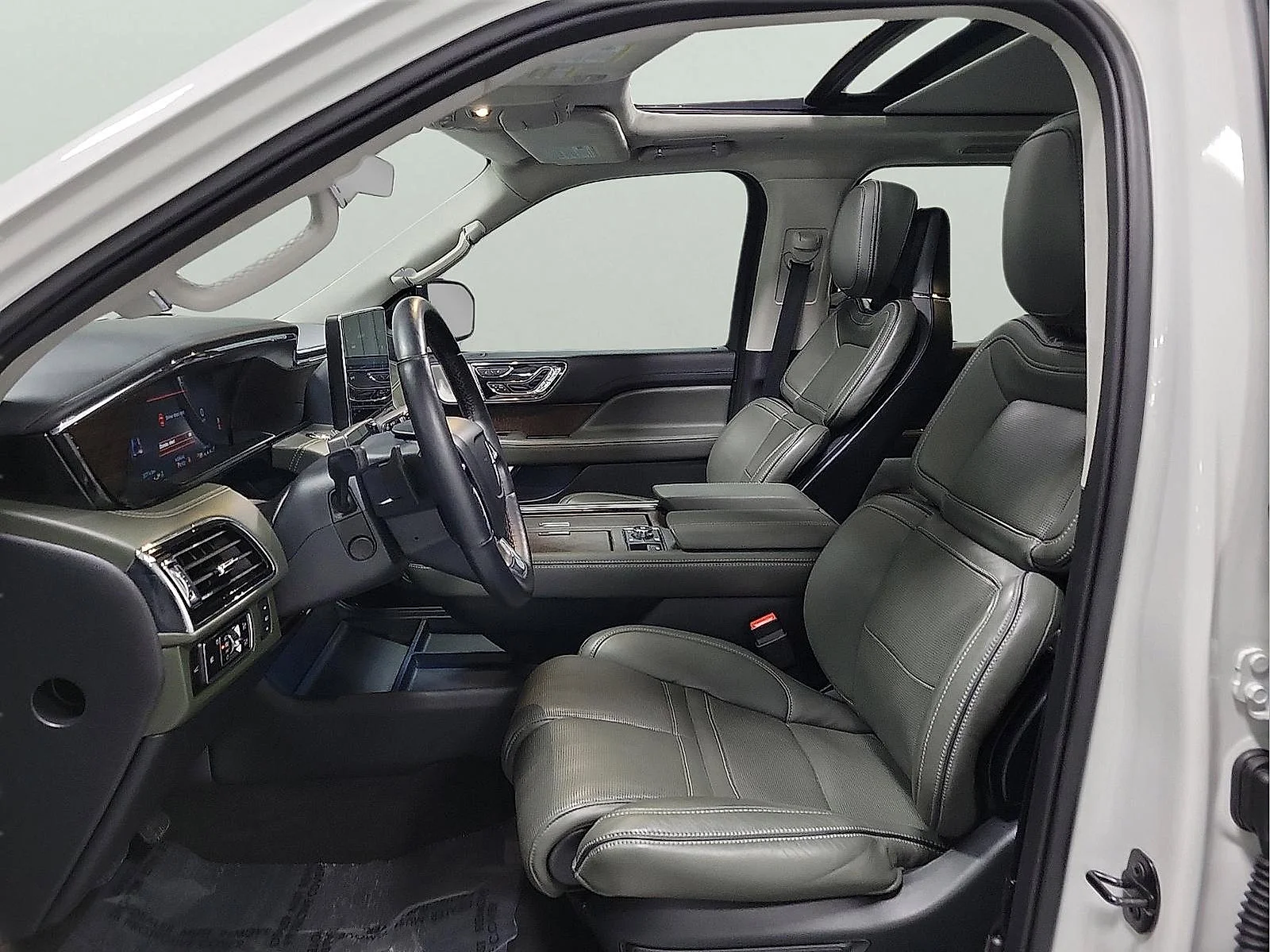 2024 Lincoln Navigator Black Label L - Photo 13