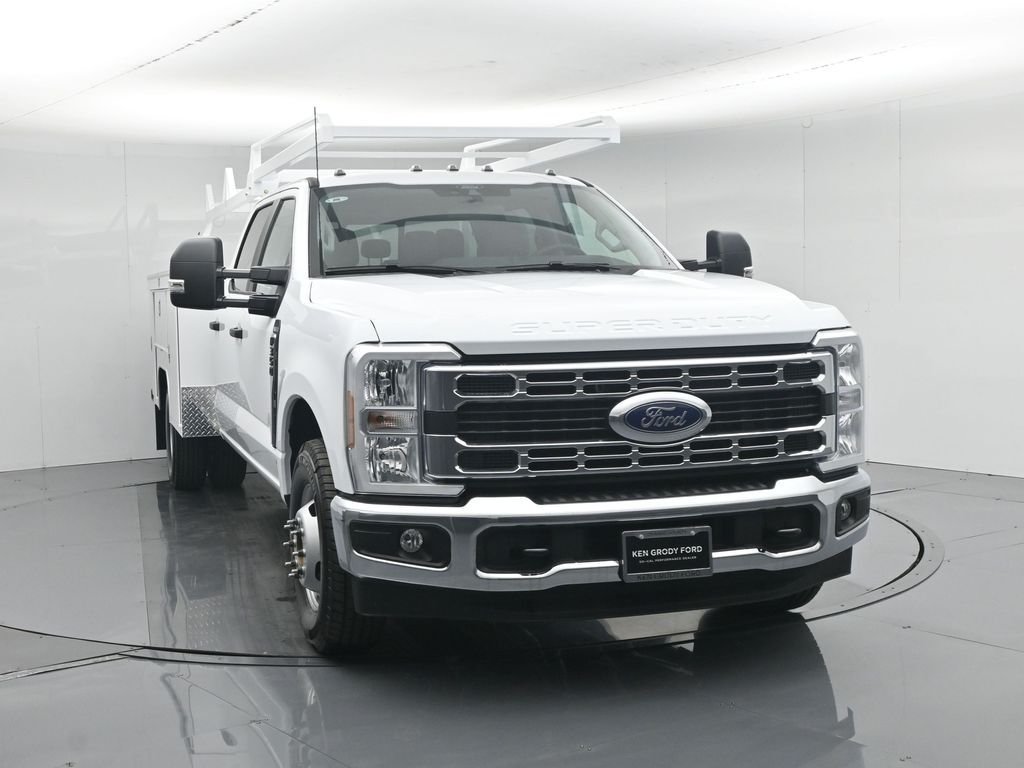 New 2026 Oxford White Ford XL image 33