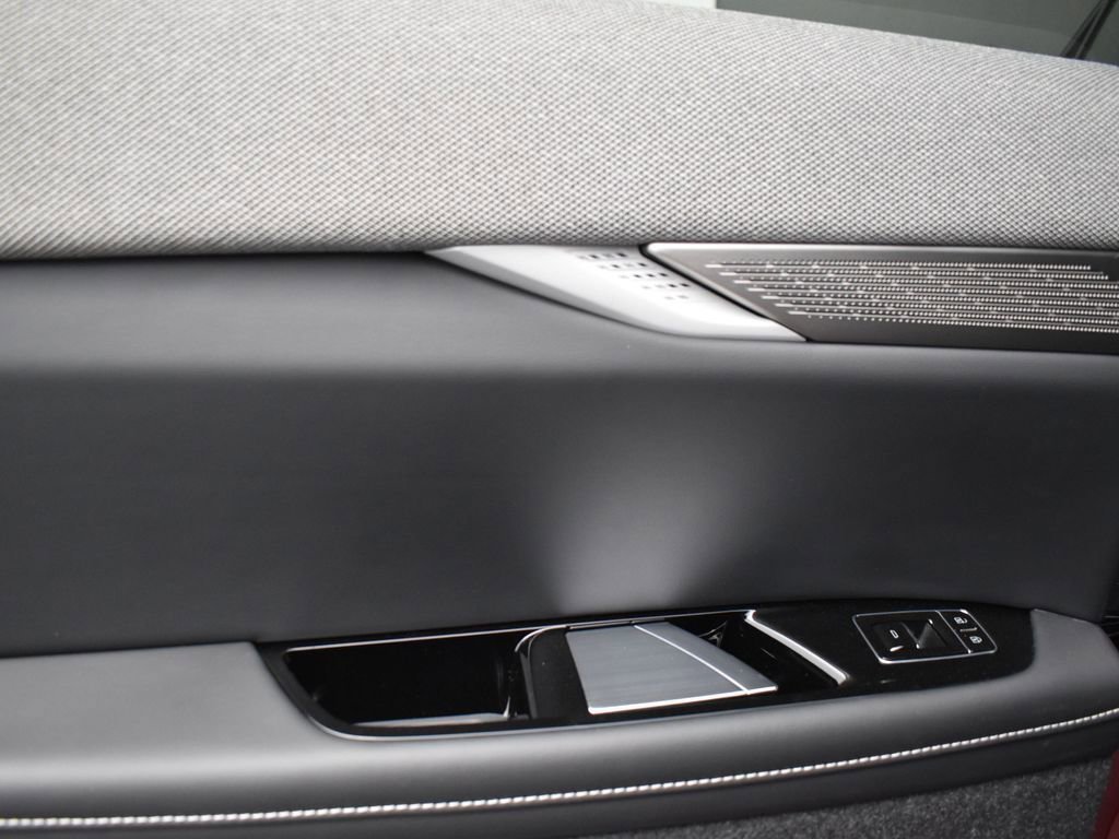 2026 CADILLAC OPTIQ - Image 24