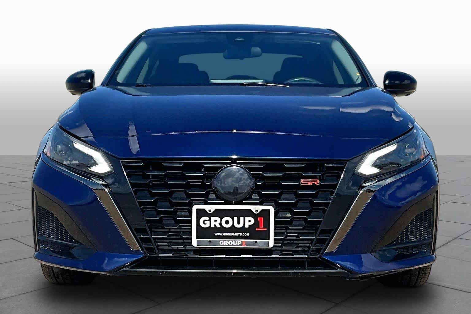 Used 2023 Deep Blue Pearl Nissan 2.0 SR image 4