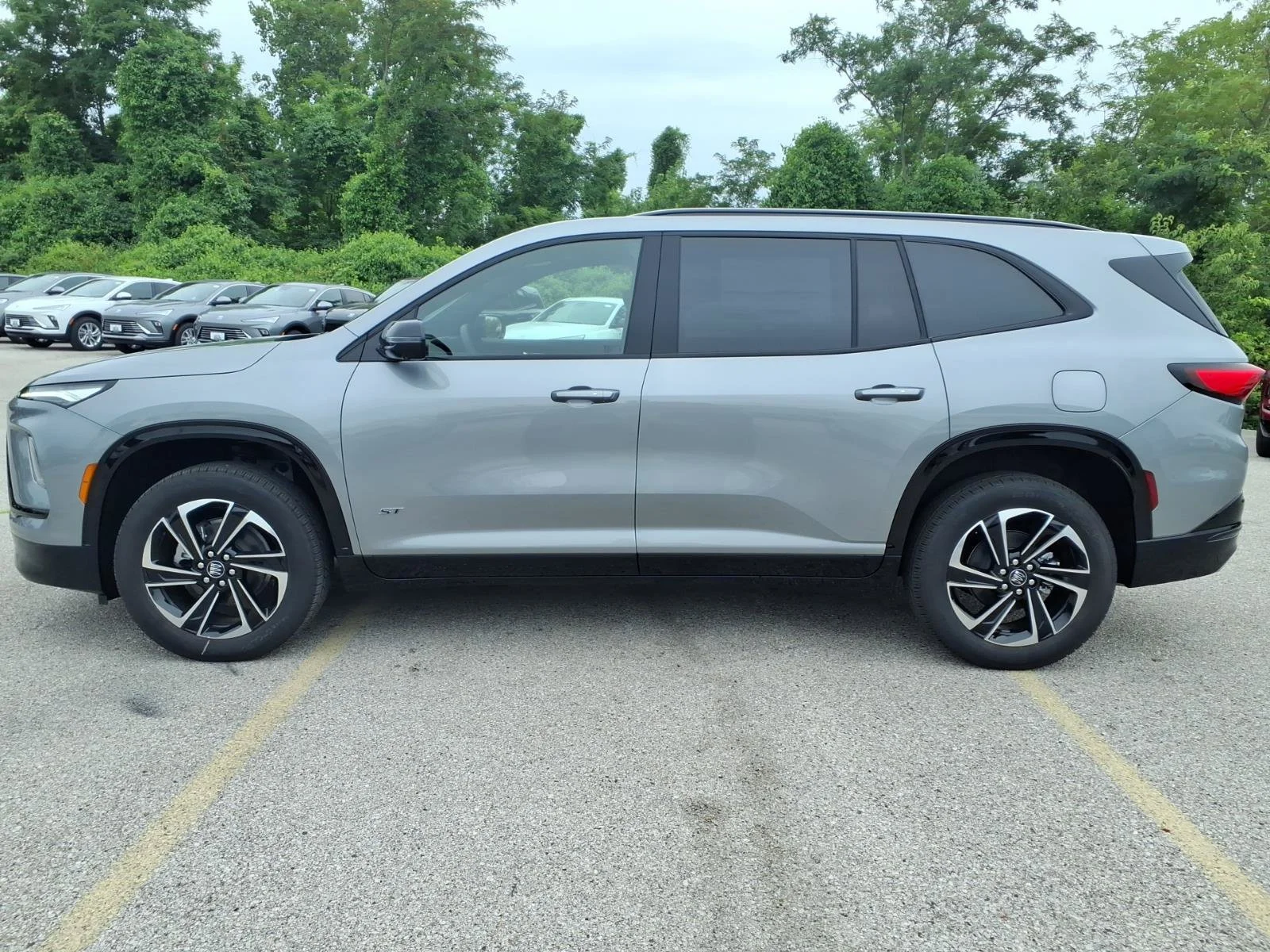 2026 Buick Enclave Sport Touring - Photo 17