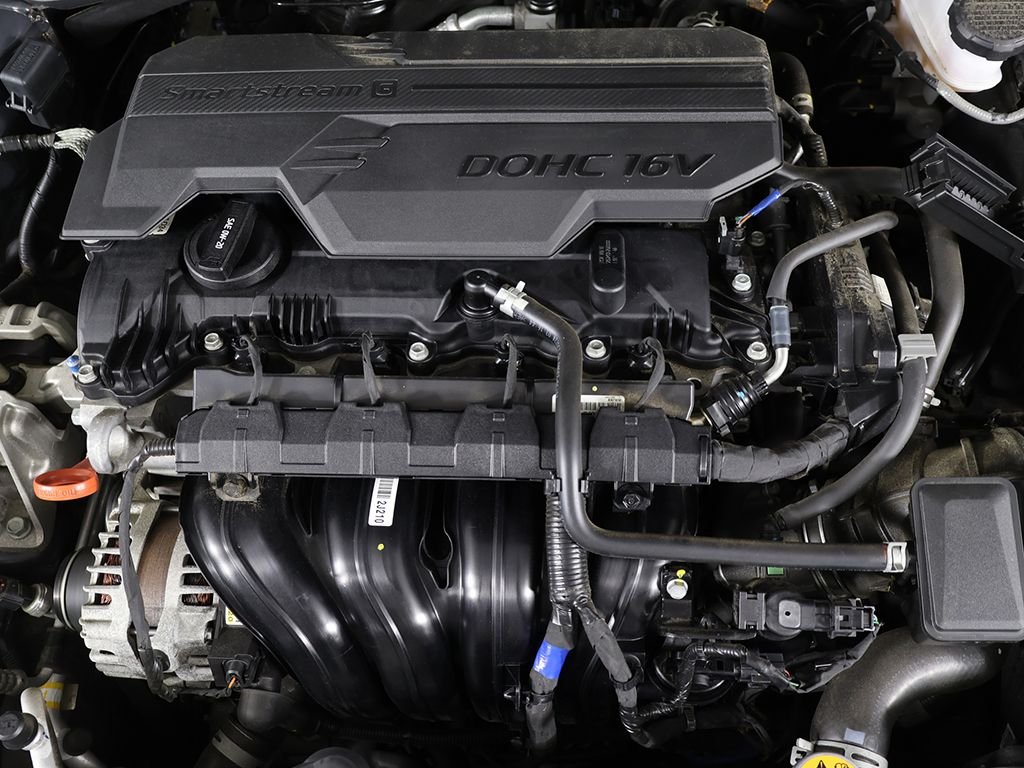 2024 Hyundai Elantra SEL - Photo 16