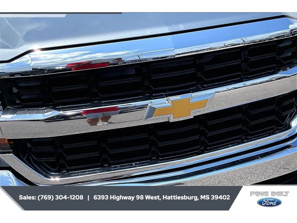 Used 2016 Slate Gray Metallic Chevrolet LT image 22
