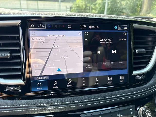 2026 Chrysler Pacifica Select - Photo 18