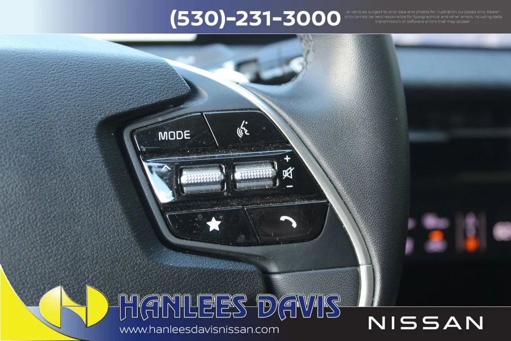 Used 2023 Gray Kia Wind image 31