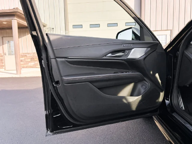 Used 2024 Black Raven Cadillac V-Series image 28