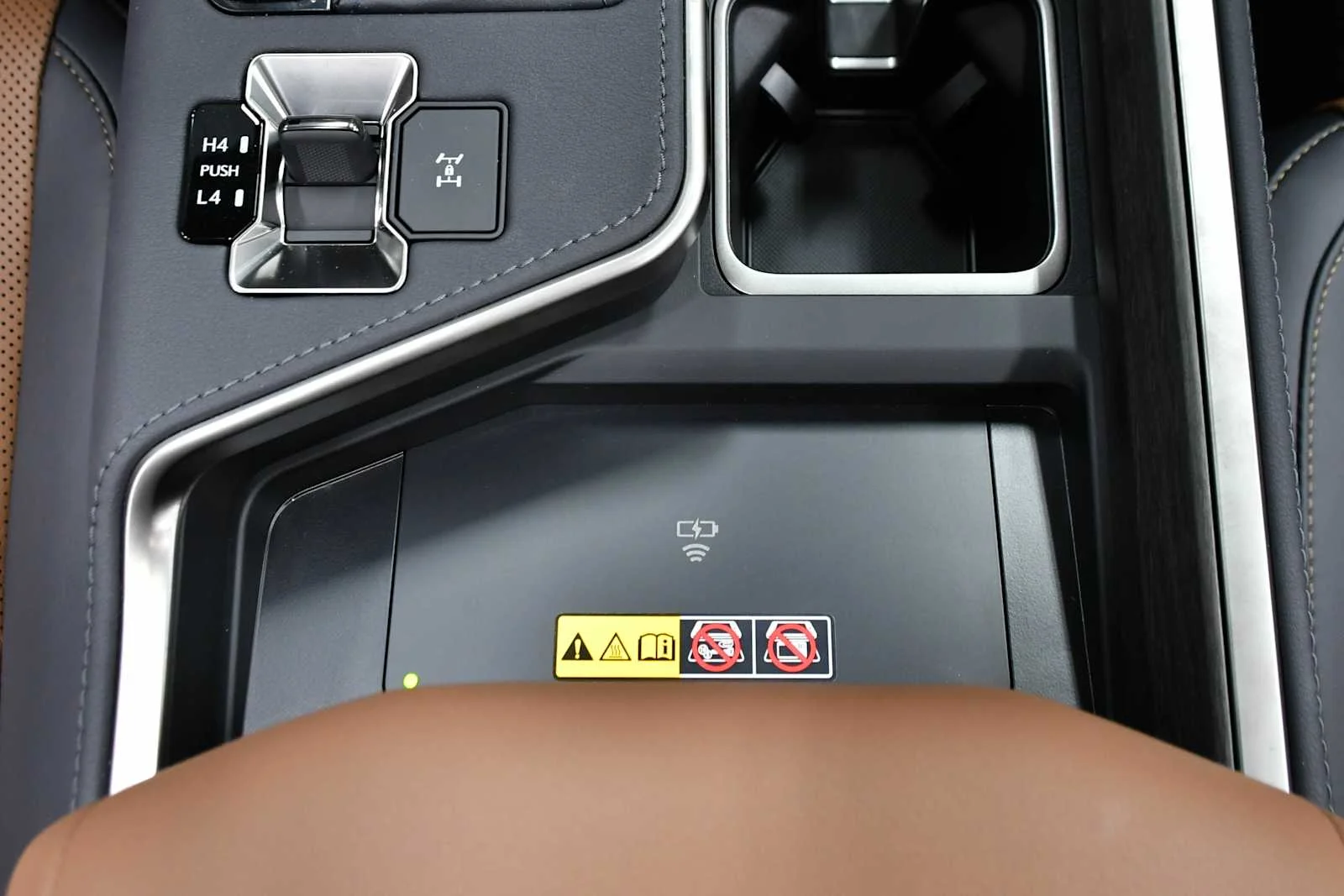 Certified Used 2026 CAVIAR Lexus Premium+ image 21
