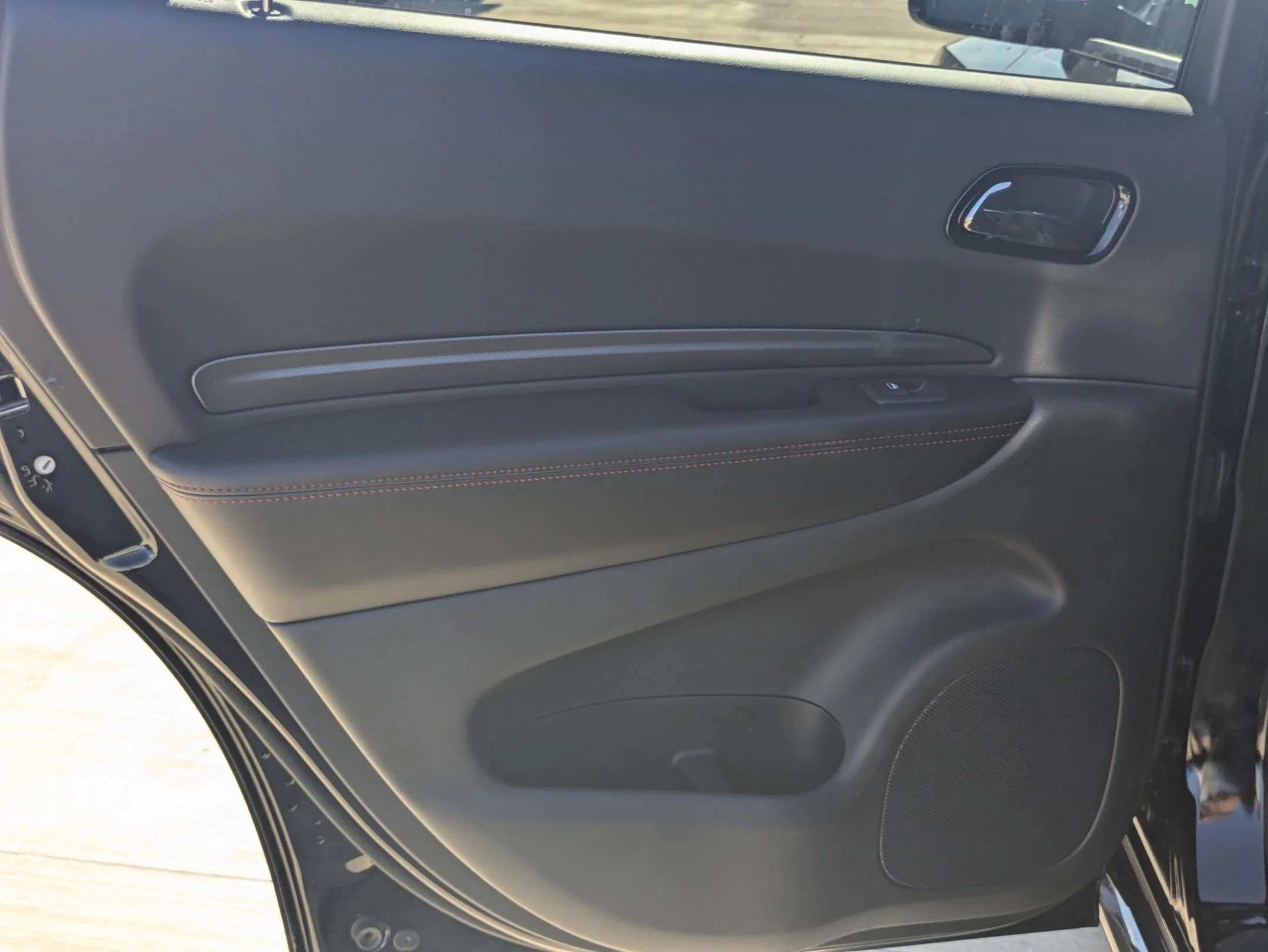 2025 Dodge Durango R/T - Photo 14