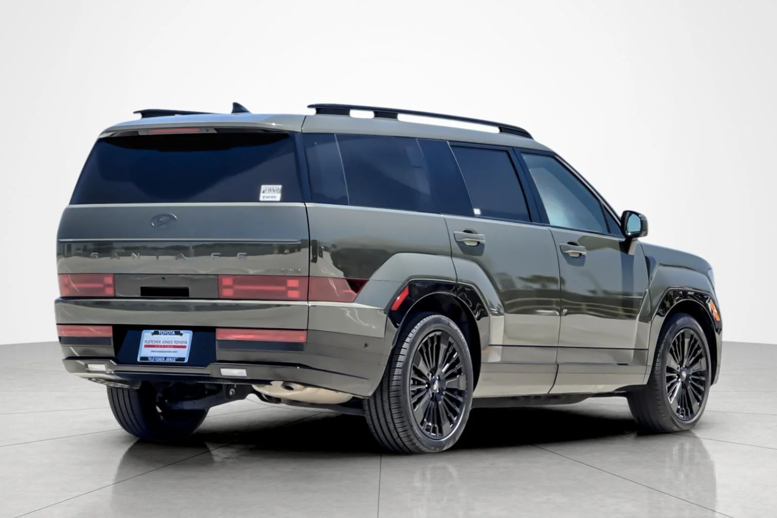 Used 2025 Rockwood Green Hyundai Calligraphy image 5